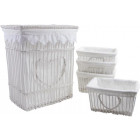 Panier à linge et 4 corbeilles coeur en osier et coton blanc (lot de 5)