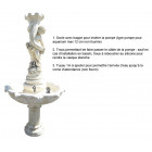 Fontaine avec enfant en pierre reconstituée