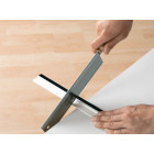 Tesa 05433-00105-00 Calfeutrer bas de porte Adhésif Spécial Sols Lisses 1 m x 37 mm x 12 mm