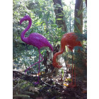 Flamant rose coloré en résine