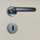 Poignée de porte design à clé finition aspect noir mat davia - katchmee