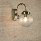 Applique belvue, en laiton antique et verre, 1 ampoule