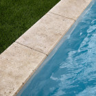 Kit complet | margelles pour piscine 4x4m en travertin beige mix (+ colle, joint, hydrofuge ...)