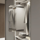 Miroir extractible pour armoires et dressings Quartz, pivotant à 180°, 1.000x300mm, Aluminium, verre et acier, Titane