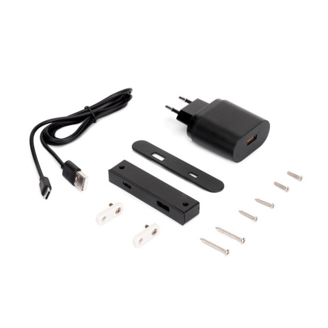 Connecteur USB A+C Linky (81x12mm), 5V DC 2A (10W), Plastique noir, Plastique