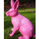 Lièvre assis coloré en résine 58 cm 
