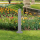 Réservoir de jardin avec robinet gris clair aspect de pierre 