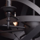 Chandelier noir country 8 ampoules 95 cm 
