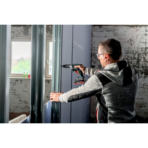 Visseuse sans fil TBS 18 LTX BL 5000 pour plaque de plâtre - 18 V - 2 x Batteries 4.0 Ah + 1 Chargeur + Métabox 145 L - METABO - 620063540