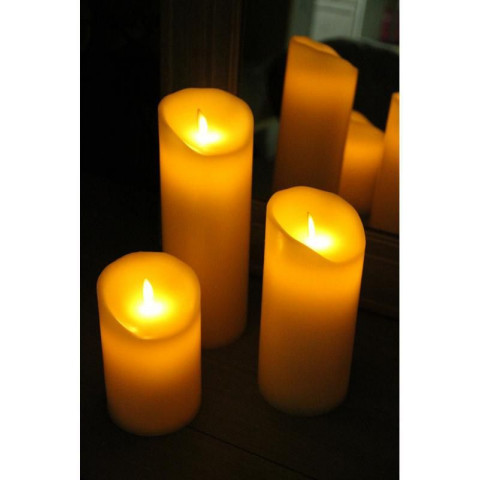 Bougie à led oscillante en cire véritable 9,5cm de diamètre taille 3