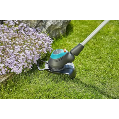 Coupe-bordures EasyCut - 450 W - 25 cm - GARDENA - 9870-20
