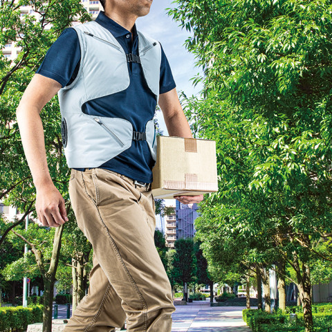 Veste avec ventilateur MAKITA taille XL-XXXL - DFV214A02