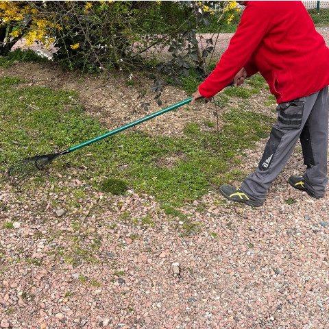 Garden outils de jardin    -   râteau à feuilles