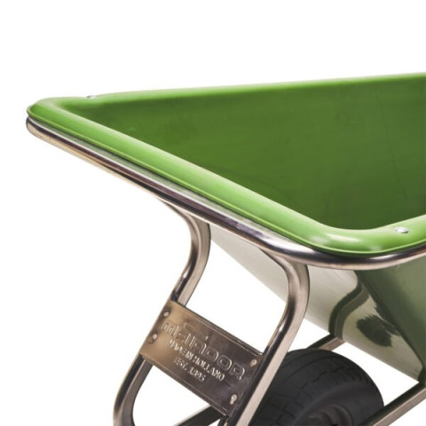 Brouette Noka 160 en aluminium roue anti-crevaison