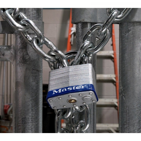 Master lock - 092830 - cadenas 67 mm en acier laminé
