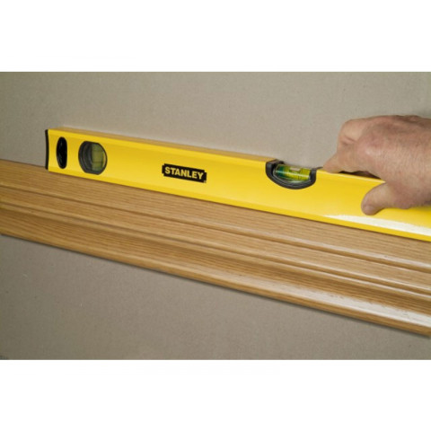 Niveau tubulaire classic 100cm stanley 1-43105