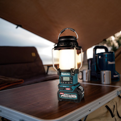 Radio | Lanterne LED XGT ® - MAKITA - sans batterie, ni chargeur - MR009GZ