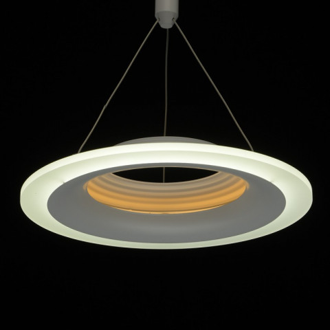 Suspension blanche techno   95 cm